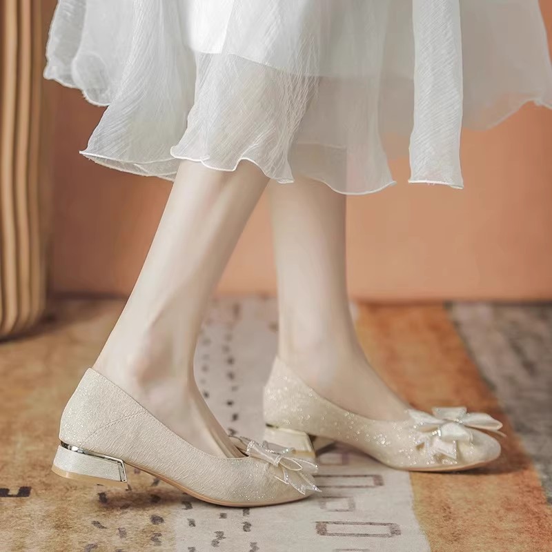 2025 여성 가을 신상 이브닝 소프트 솔 로우탑 웨딩 - Women Shoes Heels 리뷰 및 가격