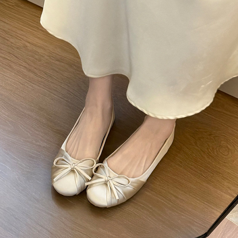 2026년 신상 리본 장식 새틴 얕은 굽 싱글 슈즈 여 - Women Shoes Heels 리뷰 및 가격
