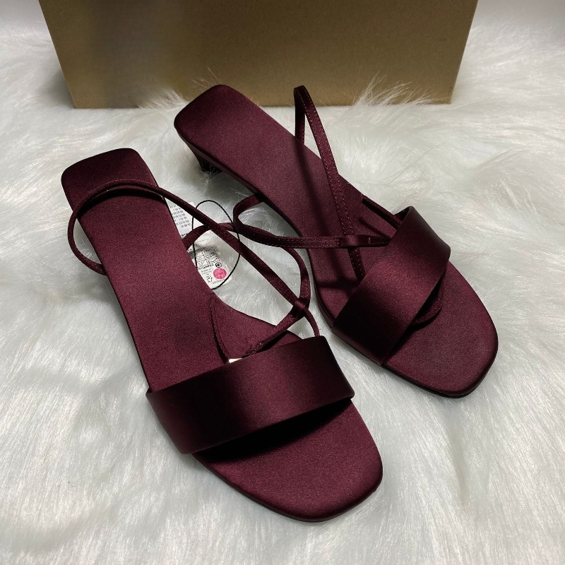 럭셔리 새틴 앵클 스트랩 로우힐 여성 모던 샌들 여름  - Women Shoes Luxury Brand 리뷰 및 가격
