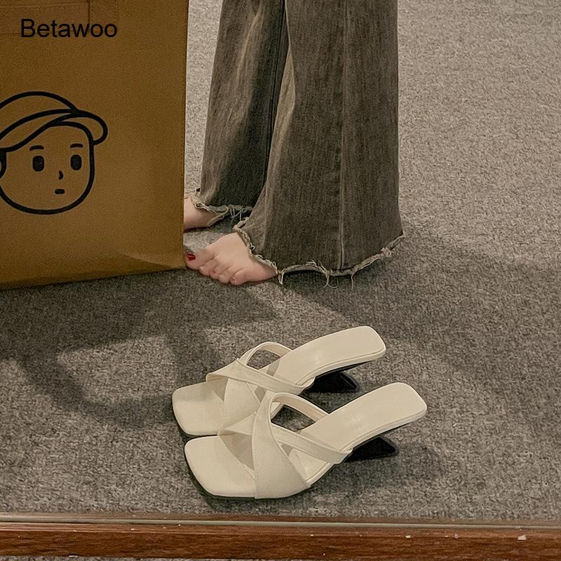 여성용 곡선 블록 힐 뮬 샌들 크리스크로스 스트랩 스퀘 - Mule Slip On 리뷰 및 가격